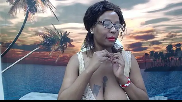 Applepiexx32 live cam on StripChat