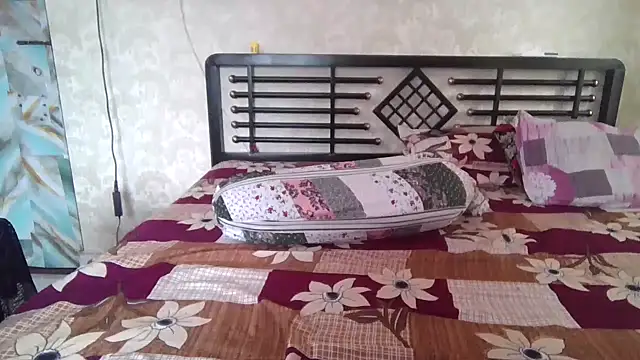 Hot_heer webcam