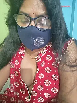 sexxyrenukaa webcam