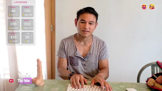 AsianBoy_Sunny webcam