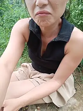 Linda-yiyi webcam