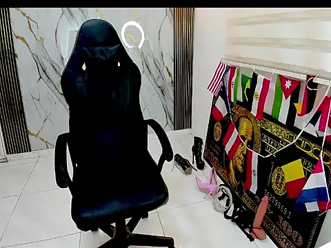 queen_findom1 webcam
