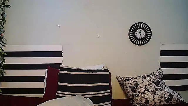 FreakyNubian webcam