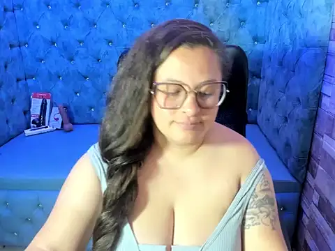SaraThonson_ webcam
