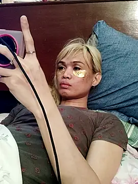QueenSoreal webcam