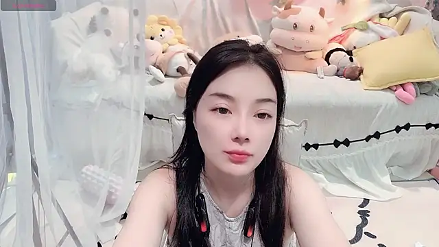 AKiKi711 webcam