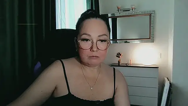 infinity_loveliness webcam