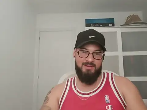 lachy2410 webcam