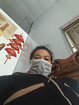 missthree webcam