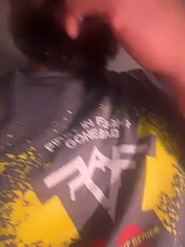 HungStr8Lightskin Live Web Cam Show
