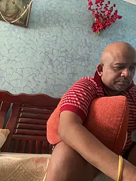 Dick_6inches_Delhi webcam