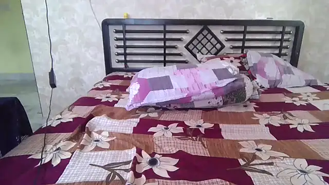 Hot_heer webcam