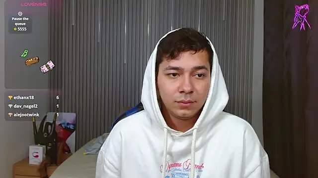 Julian_Smith21 webcam