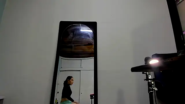 Violett_Bliss webcam