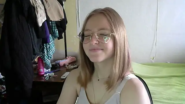 WinifredLunney webcam