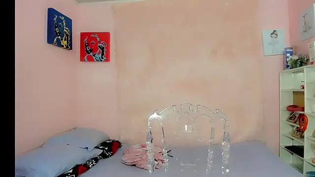 raven_estrada_ webcam