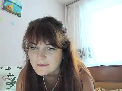 ElektraShine29 webcam