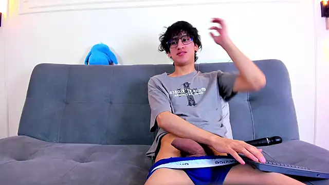 Cum_hunters Live Web Cam Show