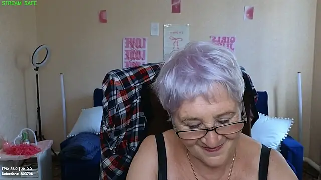 Sandra_Snowflake webcam