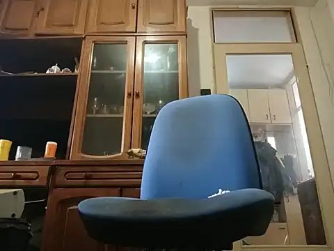 mili_12345 webcam