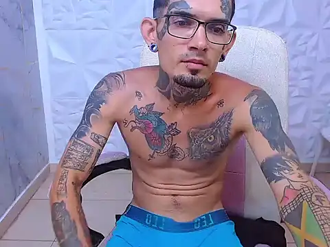 Boy_tatto77 webcam