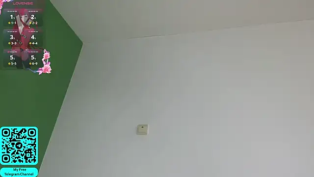 MadalynNosel webcam