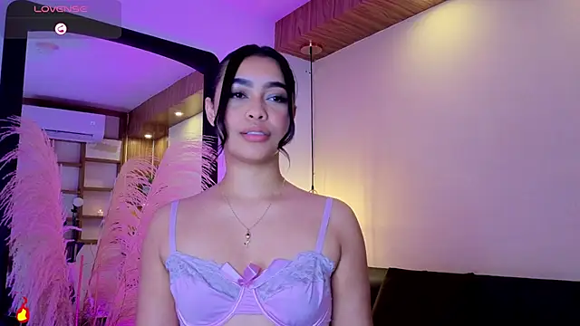 Chloe_monroee webcam