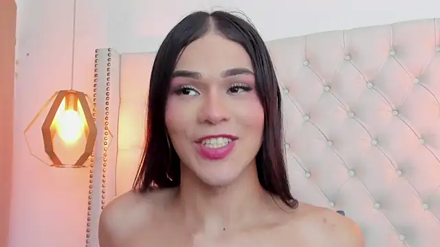 _ISALITTLESTAR_ Live Web Cam Show