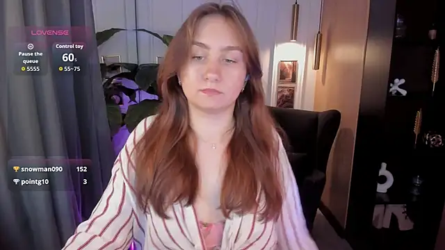 polly_bloomm webcam