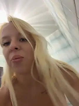 LikaCat live sex cam