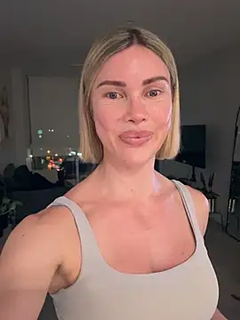 raeparks 👢 naked chat