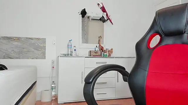 anisialuna_ webcam