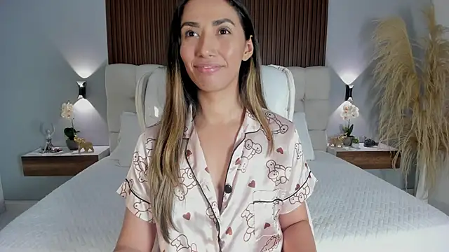 Emma23__ webcam