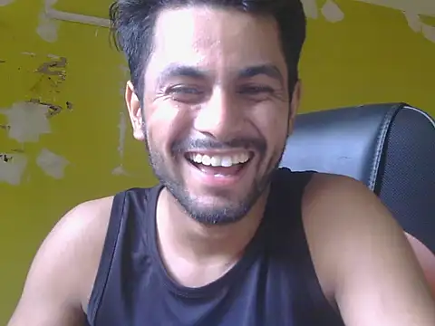 Stubborndesiboy webcam