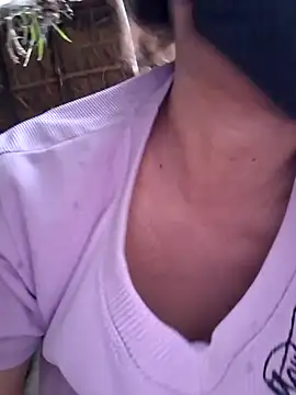 Yummy_9x webcam