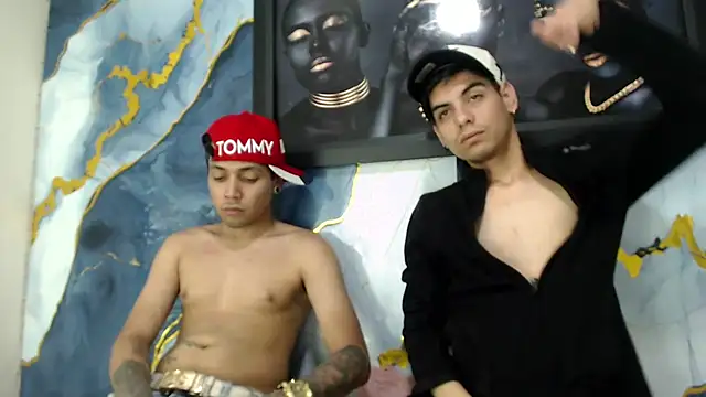 TheShamefulBoys webcam