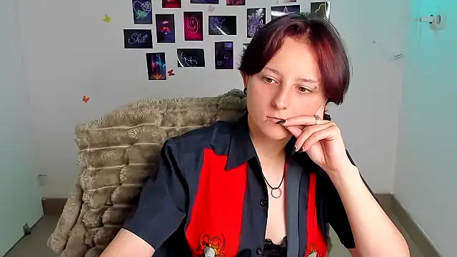 Dilara_Kiss_ webcam