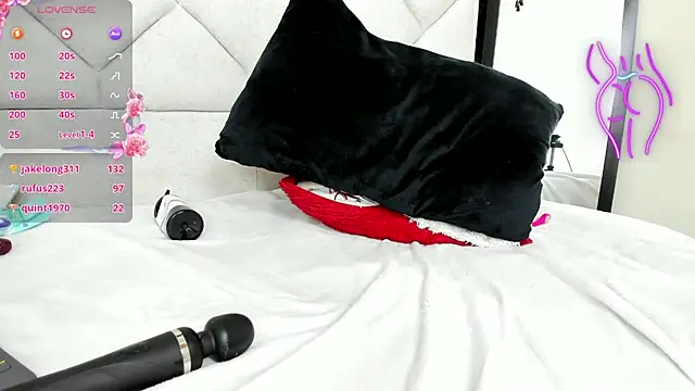 azul_moonn webcam