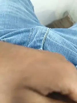 8inch_hunk19 webcam