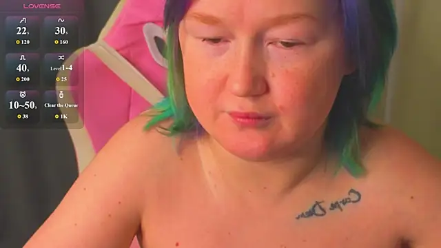 Sara_Robinson live cam on StripChat