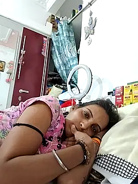 Sexy-Kajal2 webcam