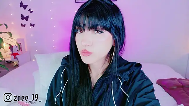 cuteezoe webcam