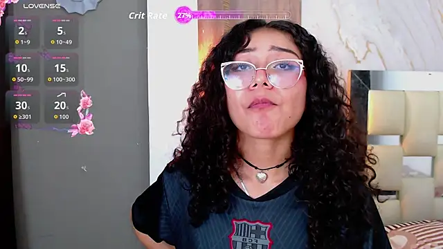 honeymoon_12 live cam on StripChat