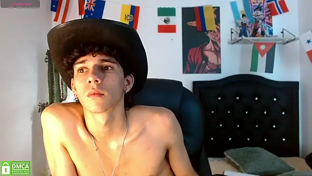 AmethystShadow17 webcam