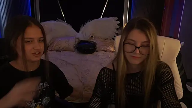 Dark_Brii webcam
