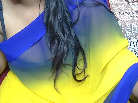 bold-kiyara webcam