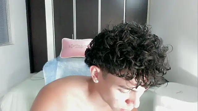 2c_Bby Live Web Cam Show