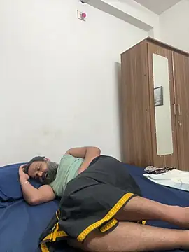 beast_bearded_dady Live Web Cam Show