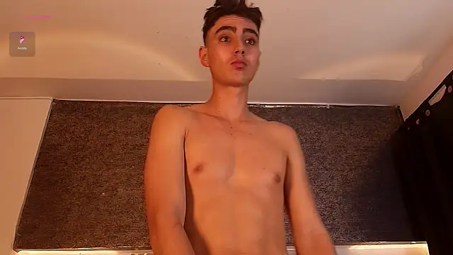 Logan_Sky_ webcam