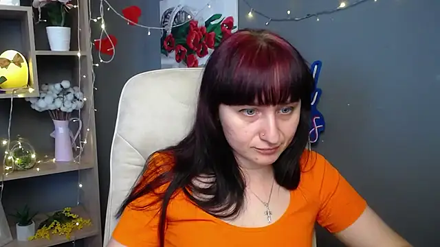 NinaFlawlees webcam